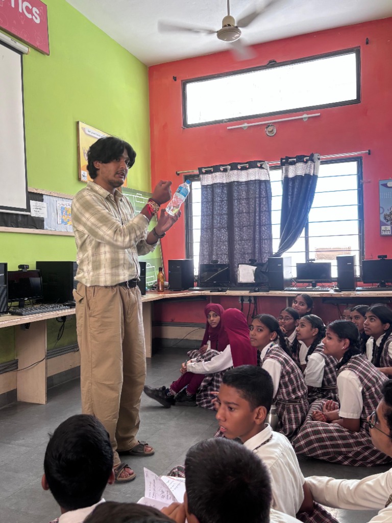 Rainbow Concept School AI Workshop in Mahabubnagar 3